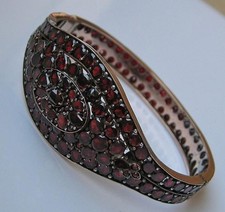 Armreif Armband Tracht mit Granat böhmische Granate garnet bangle antik