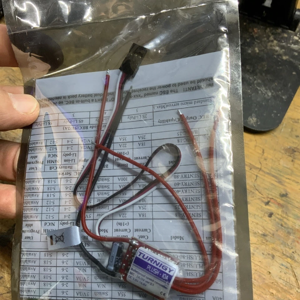 Turnigy Plush 10a Speed Controller RC Dc 5.5v-16.8v  - Image 2 of 4