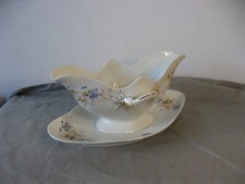 Très jolie ancienne saucière en porcelaine vers 1900-1930 décor fleur papillon