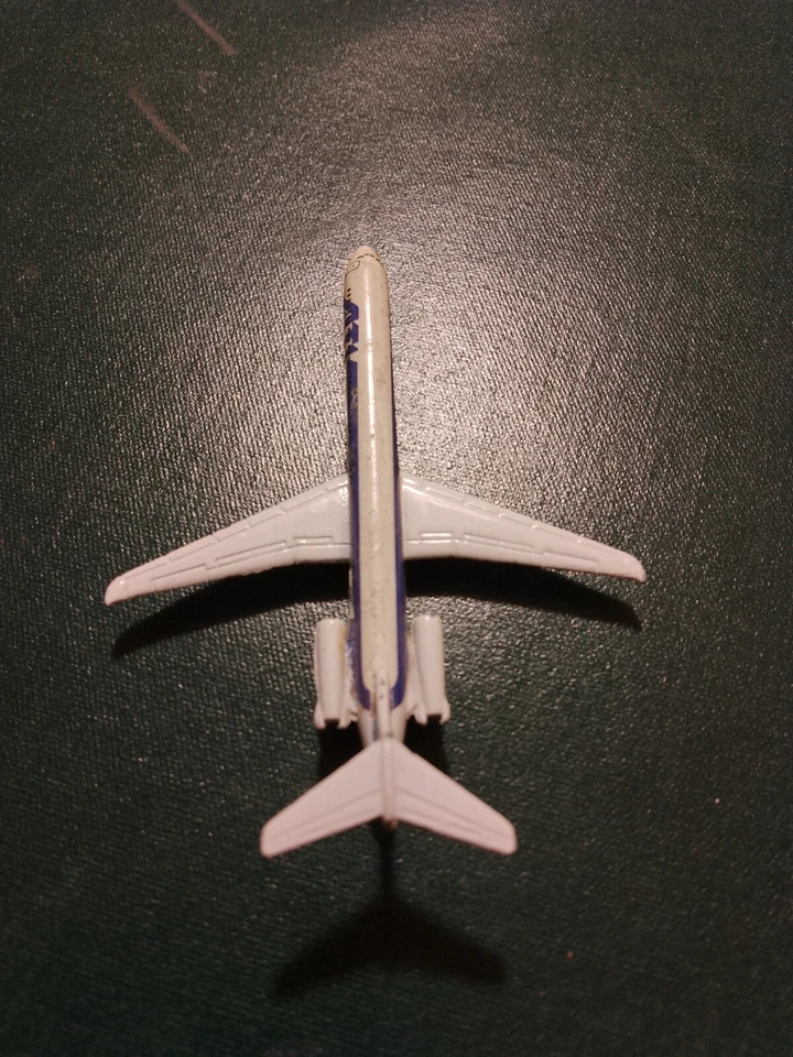 Modellino aereo in metallo DC-9 Compagnia ATI Anni '80 - Immagine 4 di 4