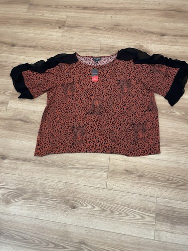 Bold Elements 3x Cut to Curve Black and Red Leopard New with tags
