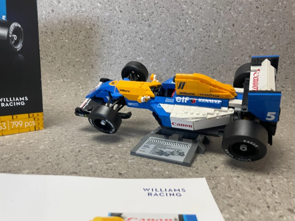 LEGO Icons 10353 Williams Racing FW14B & Nigel Mansell, Foto 4 von 5