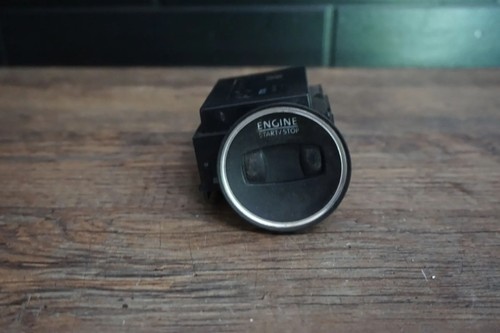 VW Passat B7 Steuergerät Zündschloss Funkschlüssel 3C0905843AA 3AF