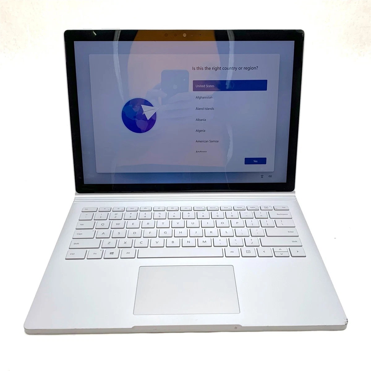 Microsoft Intel Core i7 8th Gen. PC Laptops & Netbooks 256 GB SSD