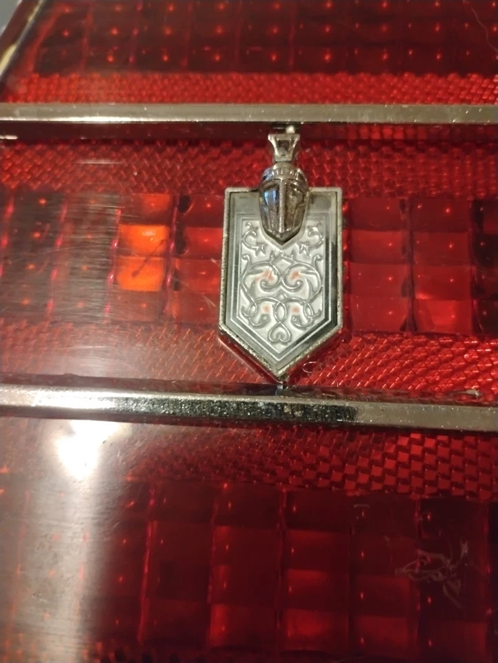 Chevrolet Monte Carlo 1977 luces traseras de parada lentes carcasas biseles Foto 4 de 4