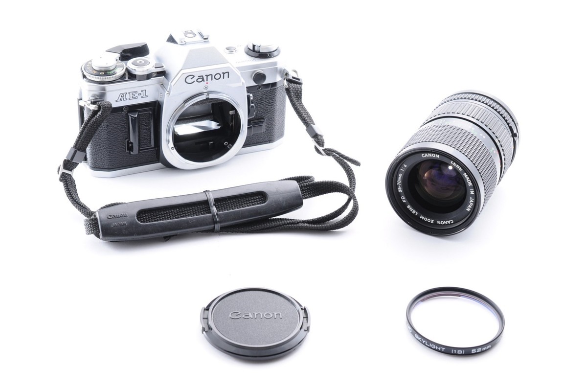 Canon AE-1 フィルムカメラ　ZOOM LENS FD 35-70mm Canon AE-1 Silver / Zoom Lens New FD 35-70mm f/4 Excellent+5 Y2946
