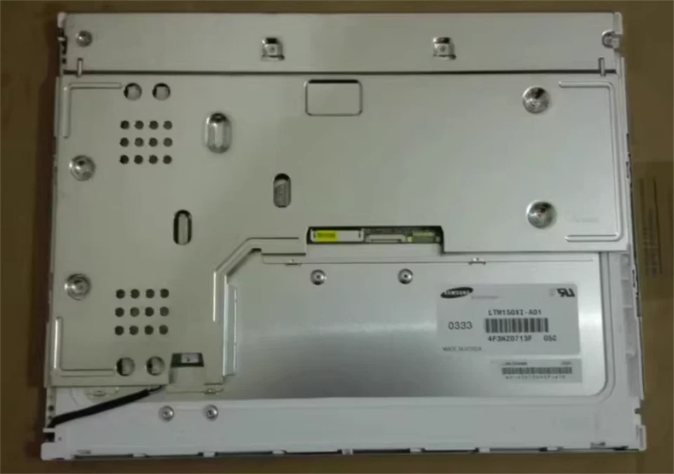 Pantalla LCD LTM150XI-A01 LTM150XI-A02 LTM150XI-A03 LTM150XI-A04 15" 1024x768 Foto 2 de 4