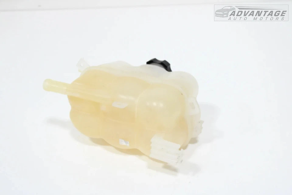 2018-2023 CHEVROLET TRAVERSE RADIATOR COOLANT OVERFLOW RESERVOIR BOTTLE TANK OEM - Image 3 of 4