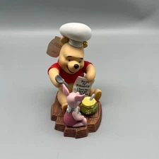 Disney Pooh & Friends "Recipy For Friendship" Figurine