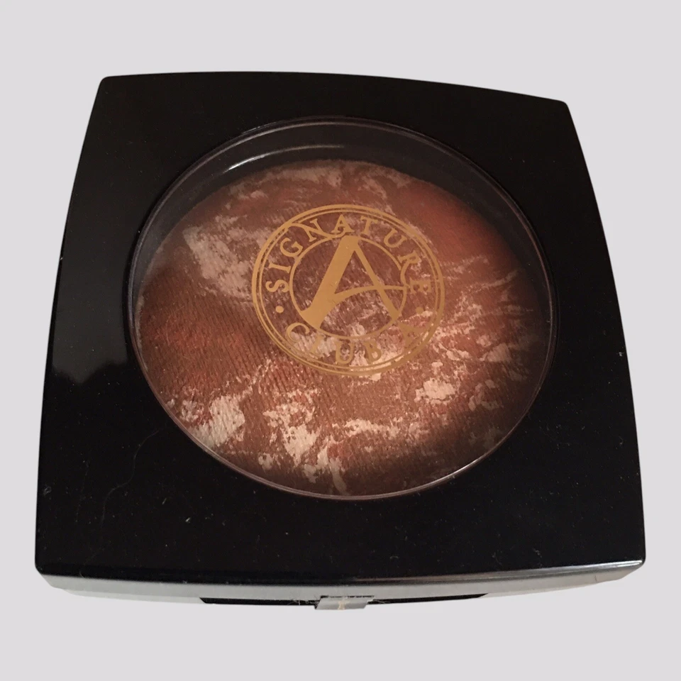 Signature Club A Solid Colloidal Gold Radiance Baked Powder and Lip Plumper SET - Image 2 of 4