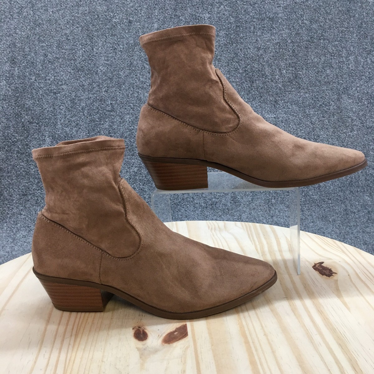 Universal Thread Ankle Boots Womens 10 Brown Loraine Block Heel Casual Suede