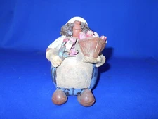 Vintage Sara Meadows Balloon Clay Art Folk art 'Gardening Lady' 5 in tall