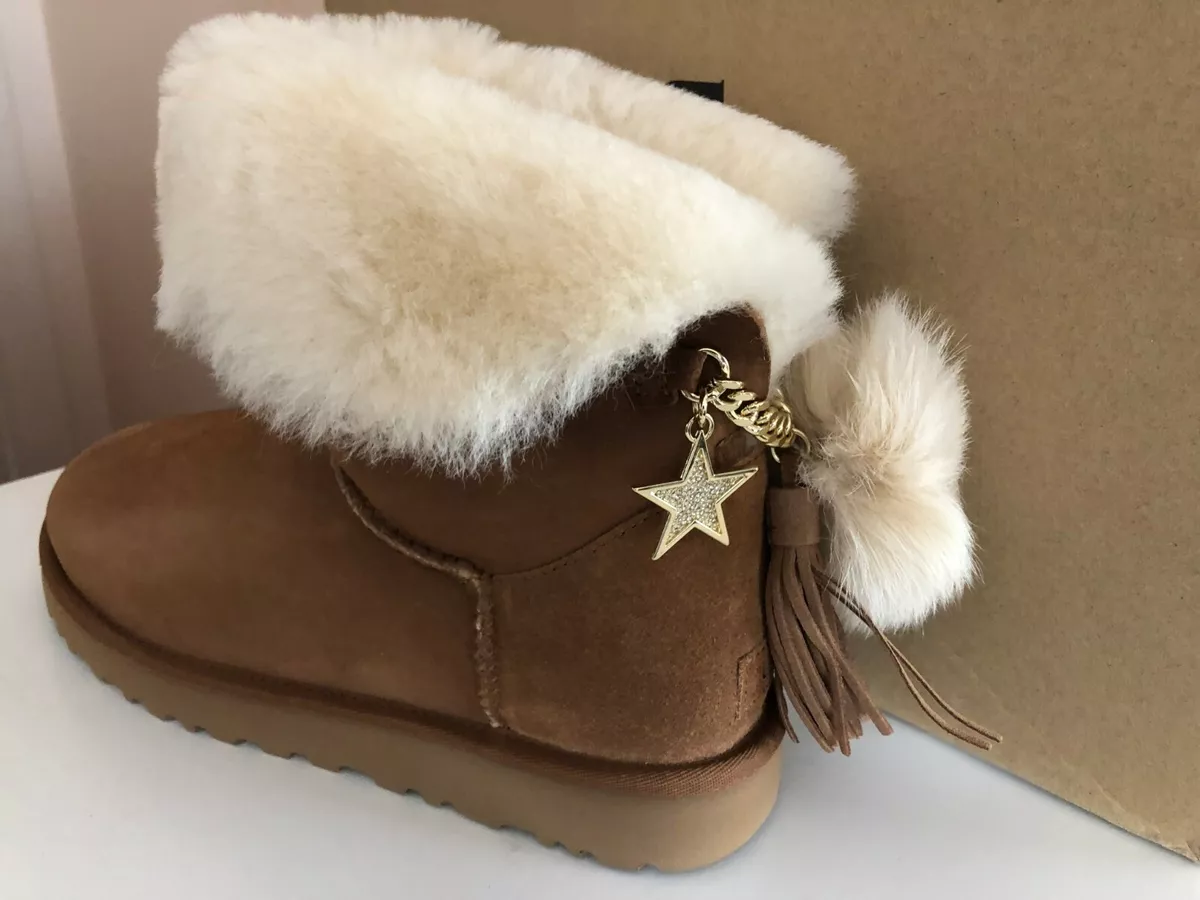 NEW WOMENS UGG AUSTRALIA CLASSIC CHARM SUEDE BOOTS CHESTNUT $230+ CLEARANCE  SALE