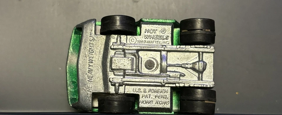 Hot Wheels Redline The Heavyweights Van Line  Truck w/Moving Van 1969 Hong Kong - Image 4 of 4