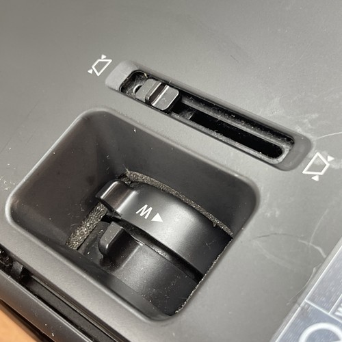 Epson EB-X03 3LCD HDMI H555B Multimedia XGA Conference Room Projector - Read - Picture 9 of 13