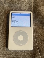 Apple iPod Classic (5th Generation) 30GB MP3 Player - White (MA002LL/A)
