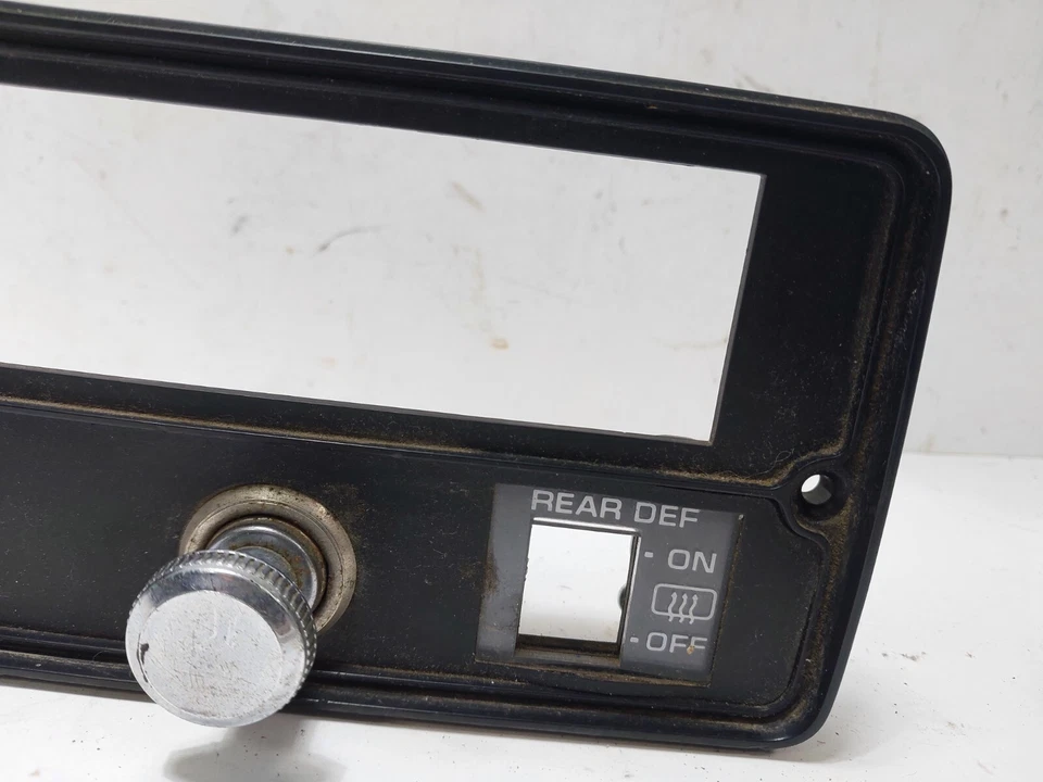 1981-1993 Dodge Ram VAN B150 B250 B350 Dash Climate Control Bezel Trim Rear Def - Image 3 of 4