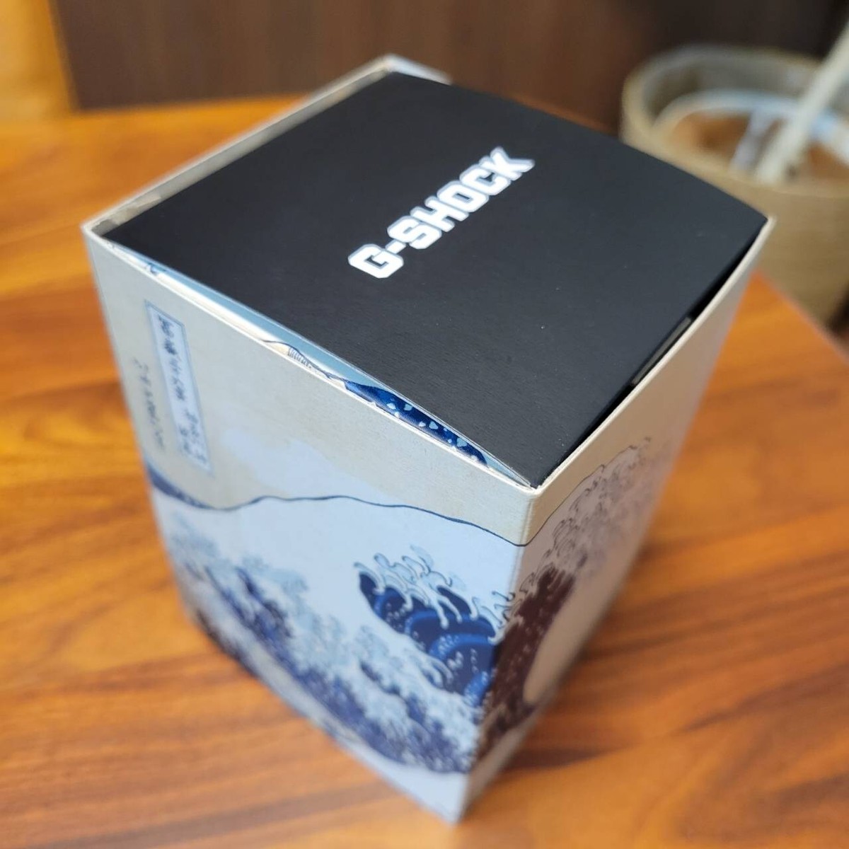 Preorder CASIO G-SHOCK DW-5600KHK24-1JR Hokusai Preorder CASIO G-SHOCK DW-5600KHK24-1JR Hokusai