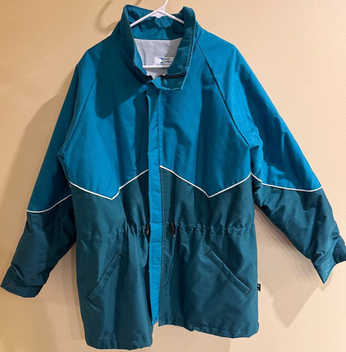 VTG 80’s Eagle Athletic Manufacturing Winter Jacket Excellent Condition Size L