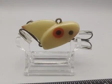 LAZY IKE - DEMON Shark Ike / Sail Shark Pink Eyed Pearl ?