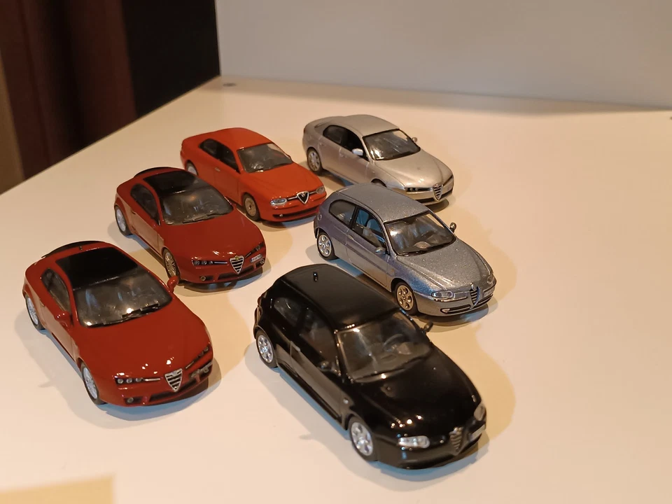 Lotto Alfa Romeo 1:43 - Immagine 2 di 4