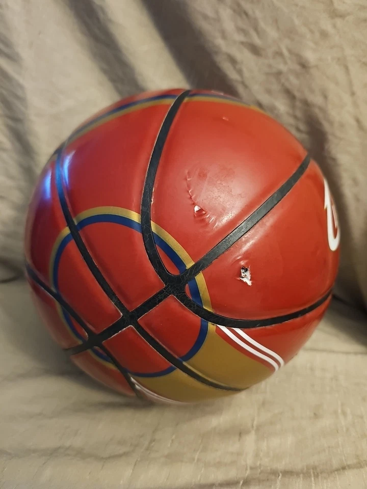 Camiseta deportiva de baloncesto Lebron James Game Ball Series Spalding talla completa rara Foto 2 de 4