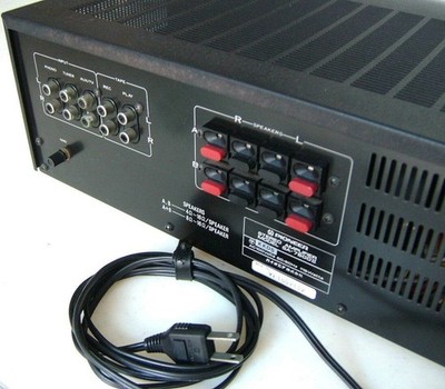 Pioneer SA-7600 II Stereo Amplifier Analog Meter Main Unit