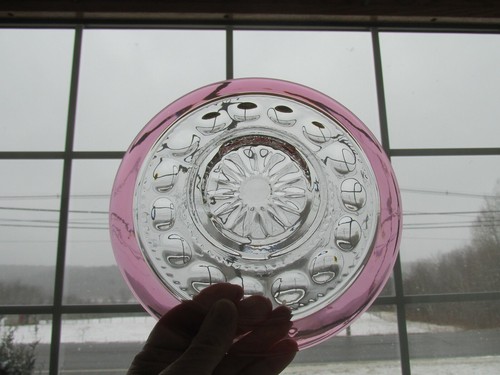 11 PCS TIFFIN FRANCISCAN KINGS CROWN RUBY STAIN 7 5/8" DESSERT LUNCH PLATES - Picture 4 of 4