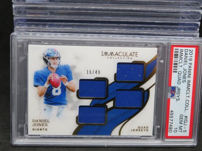 Daniel Jones Panini Immaculate Collection Immaculate Quad Jerseys #IQJ5 Base