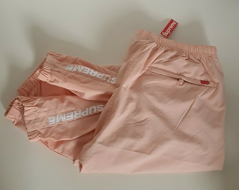 FW17 Supreme Warm Up pants peach pant size L large New With Tag  