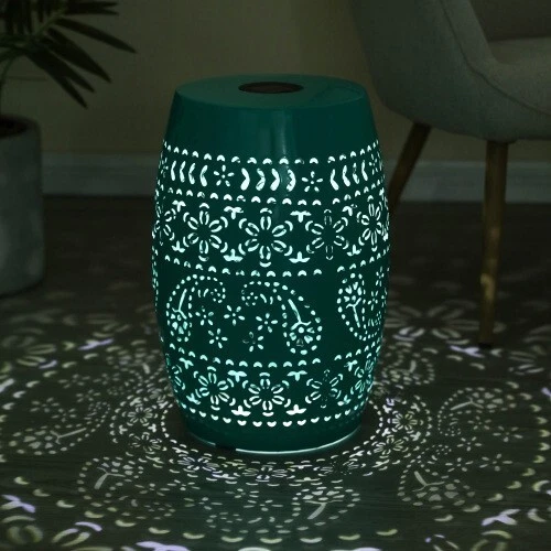 Solar light interior metal hollow design  Side table - Image 3 of 4