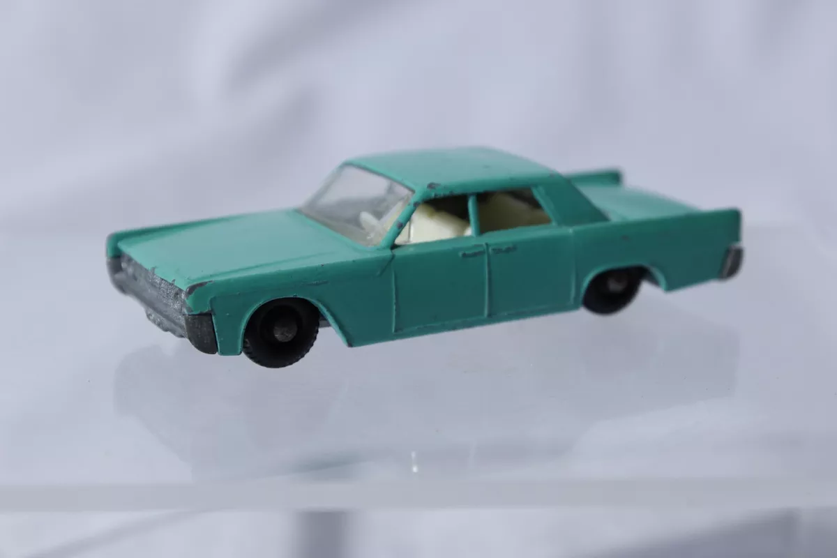 Matchbox series No. 31 Lincoln Continental Like 