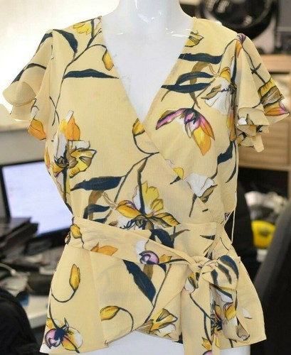 Women's Floral Print Ruffle Short Sleeve Wrap Top -A New Day™ Cream, Size S - Bild 2 von 2