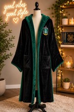 Harry Potter Slytherin Hooded Plush Robe Black Green w/ Pockets