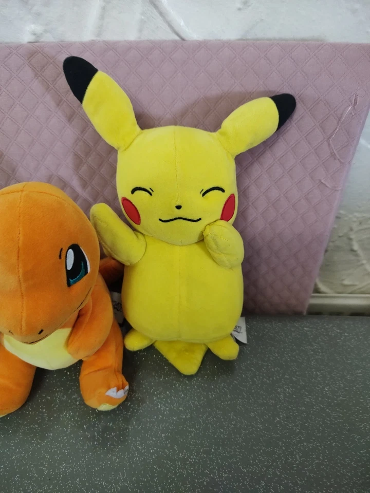 Pokémon Pikachu & Charmander Small Plush - Image 3 of 4