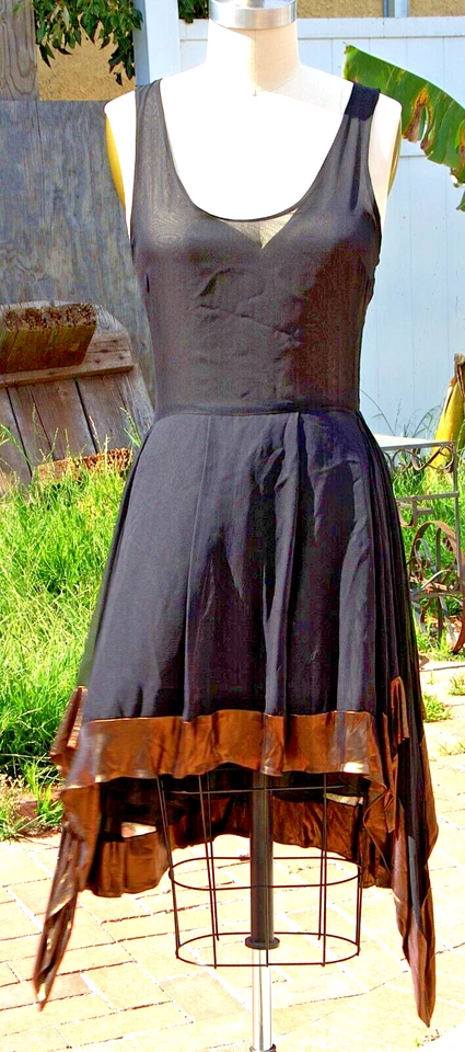 Vena Cava 连衣裙 4 黑色透明丝绸铜饰不对称鸡尾酒无袖 — 第 2/4 张图片