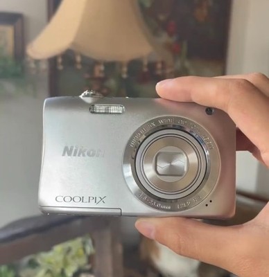 Nikon Coolpix S2900 20.1MP Compact Digital Camera Silver Includes
