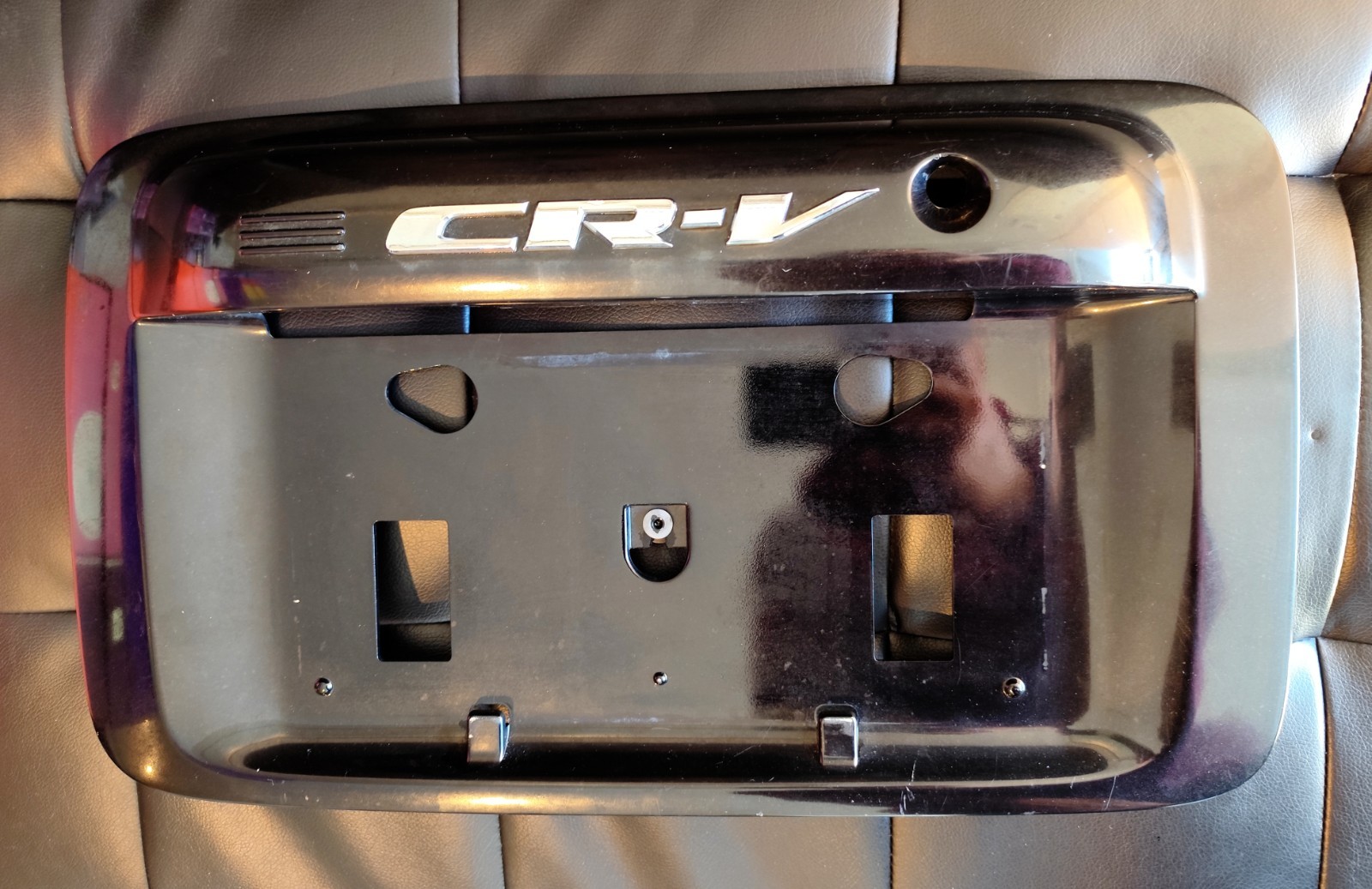 OEM 1997-2001 Honda CRV CR-V Rear License Plate Tailgate Garnish! 4/5 Tabs Mint!