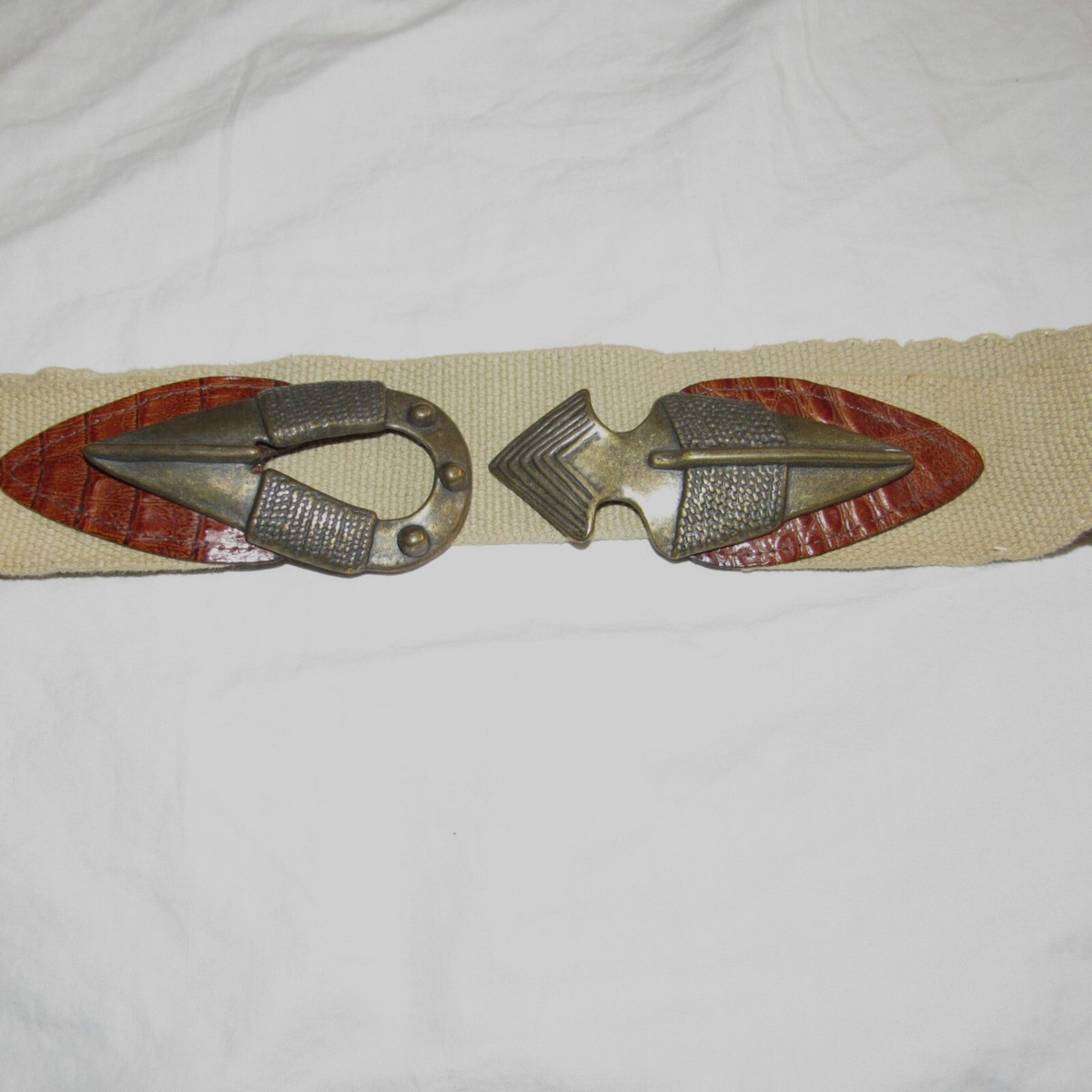Vintage OMEGA Arrowhead Southwest Gold Metal Buckle Stretch Belt Tan Brown Small Vintage Omega Stretch Belts Small Set of 2 Canvas Elastic  main image 4