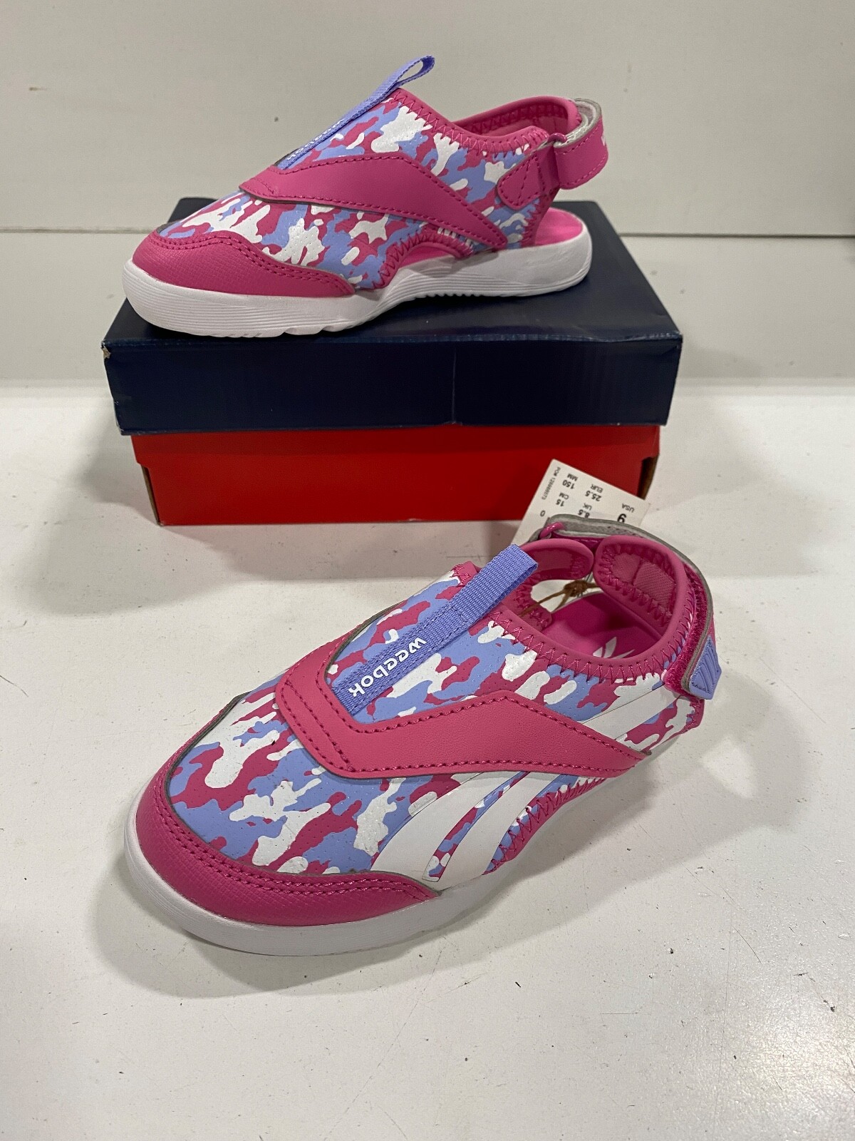 Reebok Weebok Onyx Sandal Infant/Toddler Shoes Size 9, Color: True Pink/Pink-image