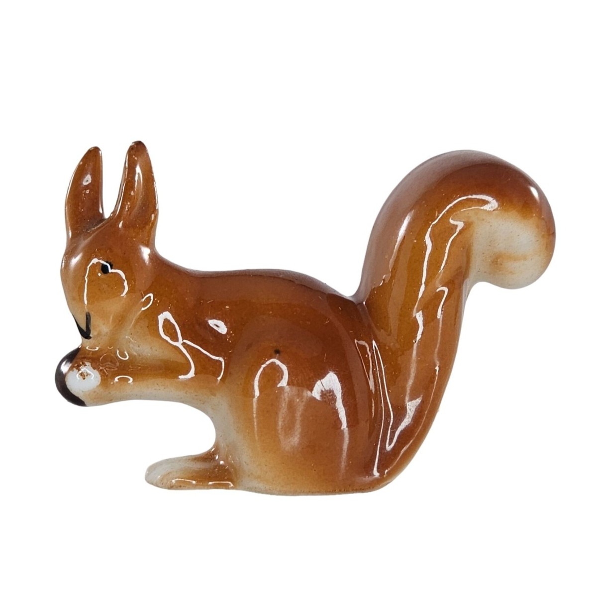 Vintage Pfeffer Gotha Porzellan Germany Squirrel Miniature  Vintage Pfeffer Gotha Porzellan Germany Squirrel Miniature Figurine 1934-1942 main image 1