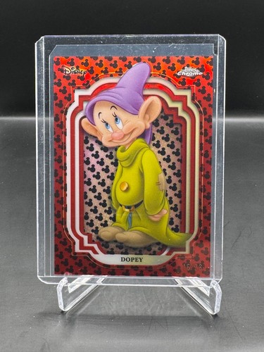 2024 Topps Chrome Disney! DOPEY! ROT & SCHWARZ REFRAKTOR! #/28! SSP! RAR!