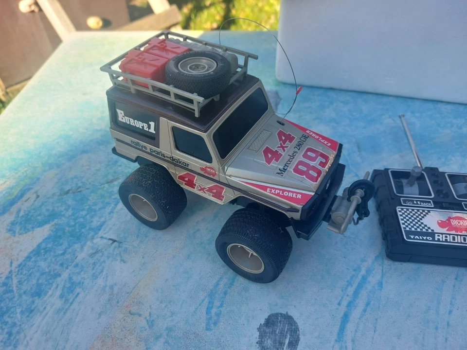 TAIYO MERCEDES G Klasse 4x4 mit Winde Dickie RC Ferngesteuert - Bild 3 von 4