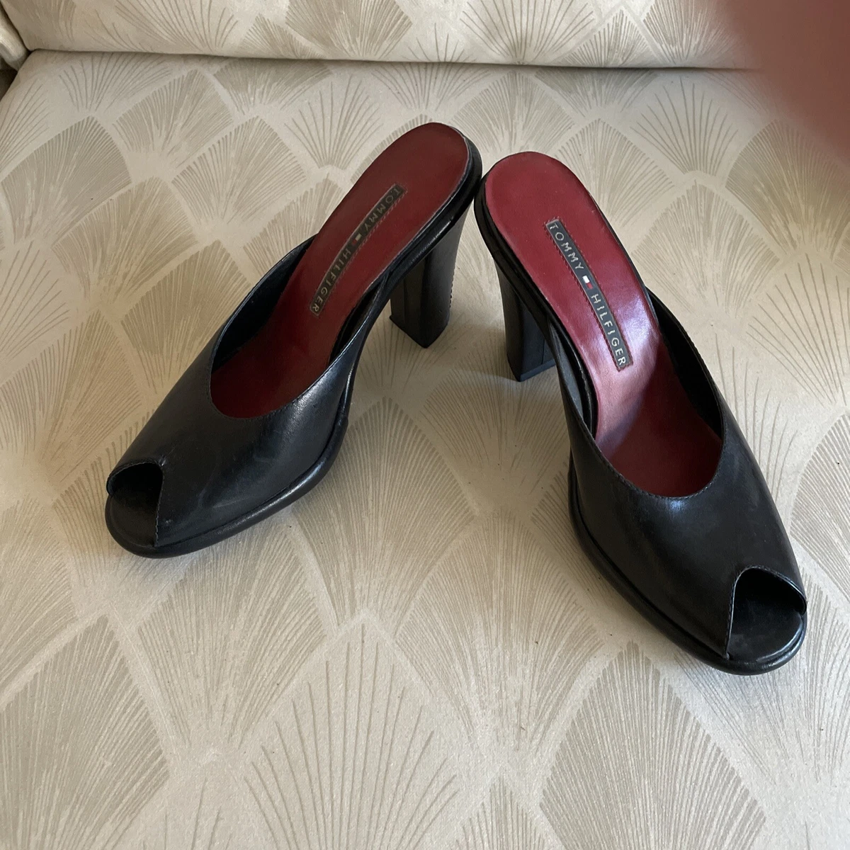 Tommy hilfiger ladies clearance pumps