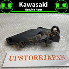 KAWASAKI GENUINE NEW 2008-2012 NINJA 250R RIGHT FOOTPEG BRACKET 35063-0386-18R