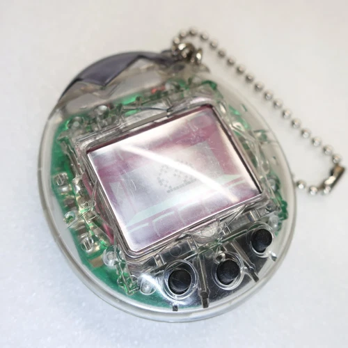 Tamagotchi Mesutchi Clear ver 1997 Bandai Virtual Pet