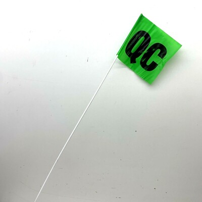 (100-Pack) QC Quality Control Green Plastic Marking Utility Flags 4'' x 4'' x 24''