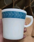 Vintage Pyrex  Corning Laurel Leaf Bluegrass Band Milk Glass Coffee Tea Mug New