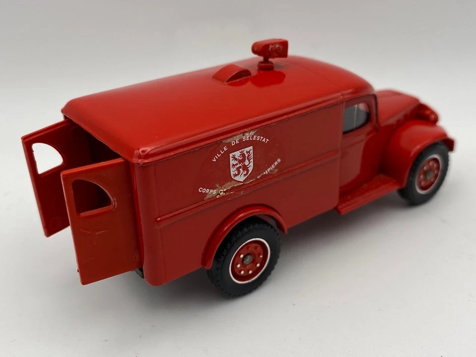 Solido Dodge WC-54 1:50 camión bomberos Sélestat diecast colección - Imagen 2 de 4
