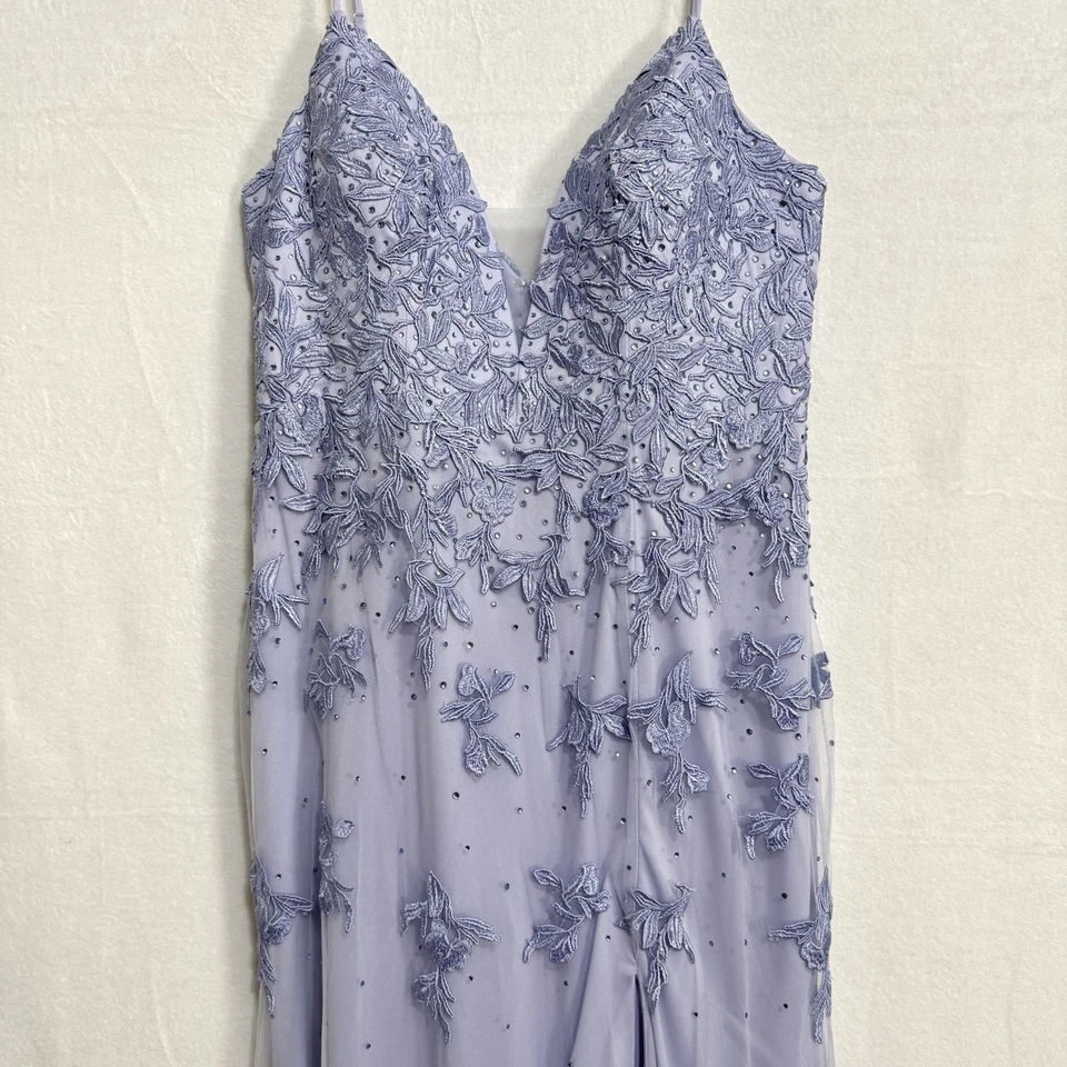 Vestido Faviana Bordado 12W Floral Lila Pierna Abertura Sin Mangas Vestido Formal Nuevo con Etiquetas Foto 4 de 4